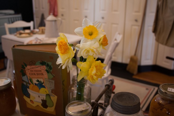 Daffodils in a 1940s kitchen vignette
